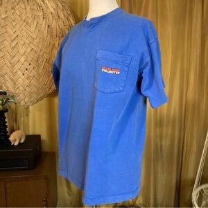 Vintage Marlboro OSFA T-shirt with wolf on the back